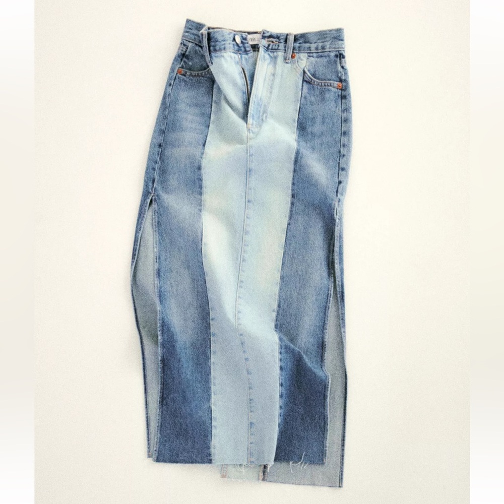 ZARA PATCHWORK TRF DEMIN SKIRT